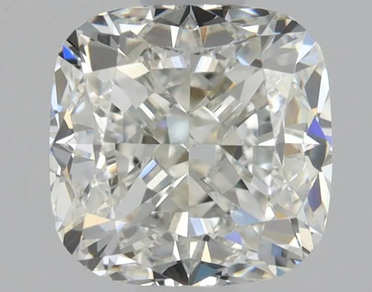 0.90ct Cushion brilliant Natural Diamond (Colour J, Clarity IF, GIA Certified)