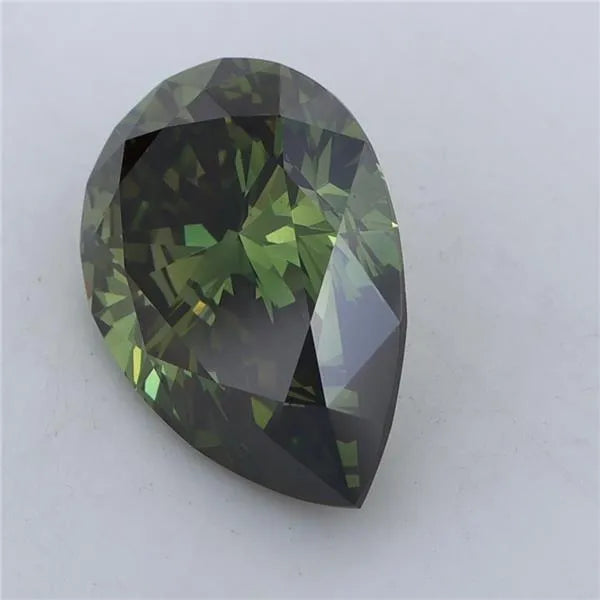 3.90ct Pear Lab Grown Diamond (Colour Fancy Vivid Green, Clarity VVS2, IGI Certified)
