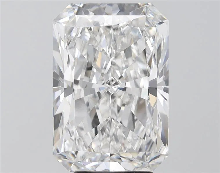 5.57ct Radiant Lab Grown Diamond (Colour F, Clarity VVS2, IGI Certified)