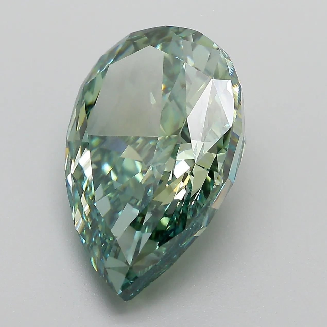 8.40ct Pear Lab Grown Diamond (Colour Fancy Vivid Green, Clarity VS1, IGI Certified)