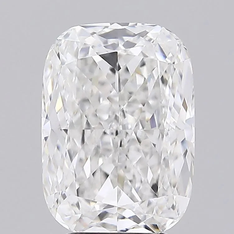 3.83ct Cushion modified Lab Grown Diamond (Colour E, Clarity VVS2, IGI Certified)