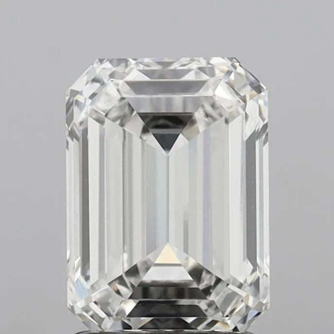 2.52ct Emerald Lab Grown Diamond (Colour G, Clarity VVS2, IGI Certified)