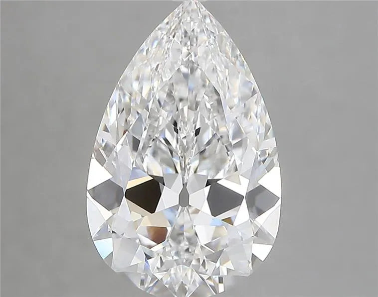 3.69ct Pear Lab Grown Diamond (Colour E, Clarity VVS2, IGI Certified)