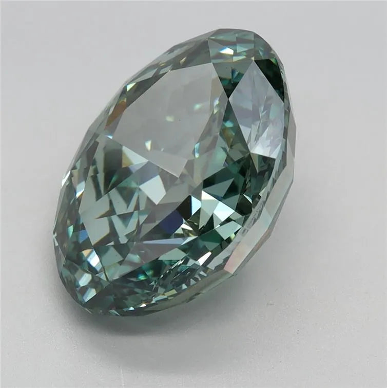 5.44ct Oval Lab Grown Diamond (Colour Fancy Vivid Green, Clarity VVS2, IGI Certified)