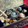 How to Care for Your Vintage and Antique Jewellery - Diamovida