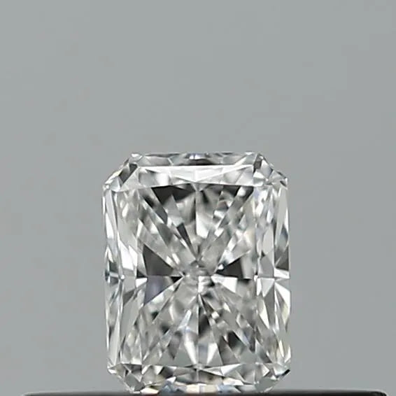 0.21ct Radiant Natural Diamond (Colour F, Clarity VS1, GIA Certified)