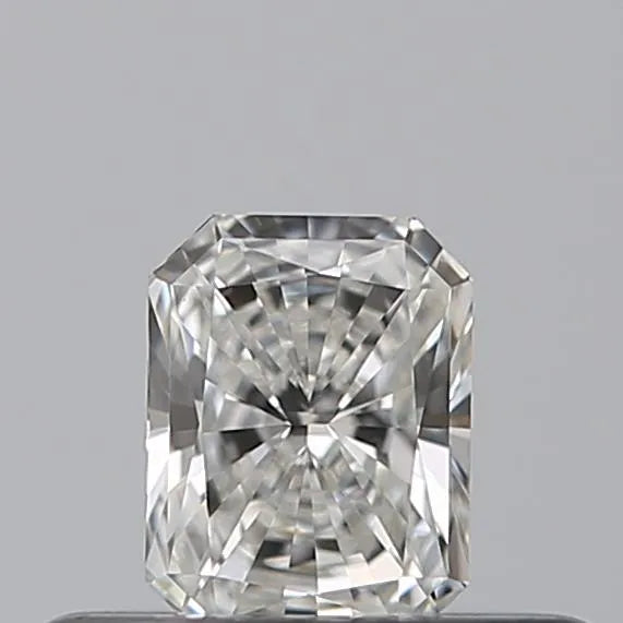 0.25ct Radiant Natural Diamond (Colour G, Clarity VS2, GIA Certified)