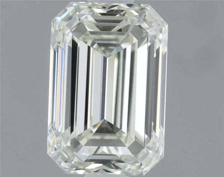 0.80ct Emerald Natural Diamond (Colour J, Clarity VVS2, Cut VG, IGI Certified)