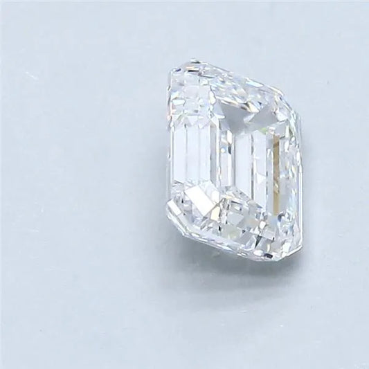 0.90ct Emerald Natural Diamond (Colour D, Clarity VVS1, Cut VG, GIA Certified)