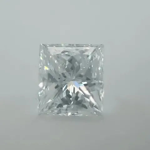 1.01ct Princess Natural Diamond (Colour E, Clarity VVS2, GIA Certified)