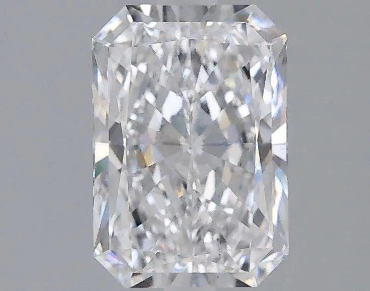 1.57ct Radiant Lab Grown Diamond (Colour D, Clarity SI1, IGI Certified)