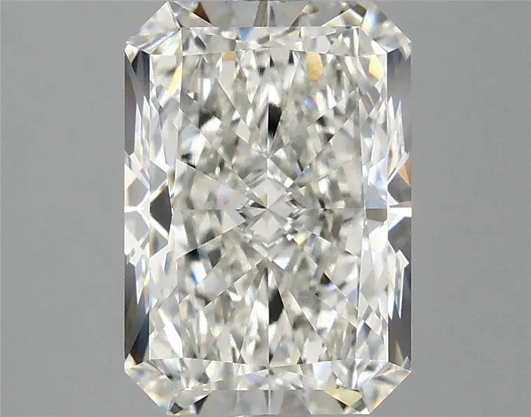 2.83ct Radiant Lab Grown Diamond (Colour G, Clarity VVS2, IGI Certified)