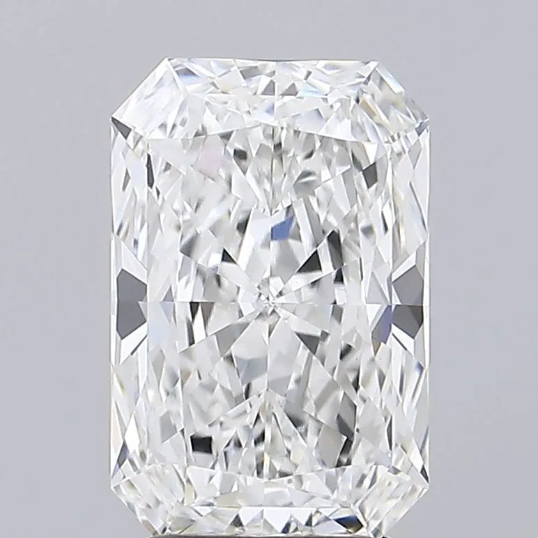 3.03ct Radiant Lab Grown Diamond (Colour E, Clarity IF, IGI Certified)