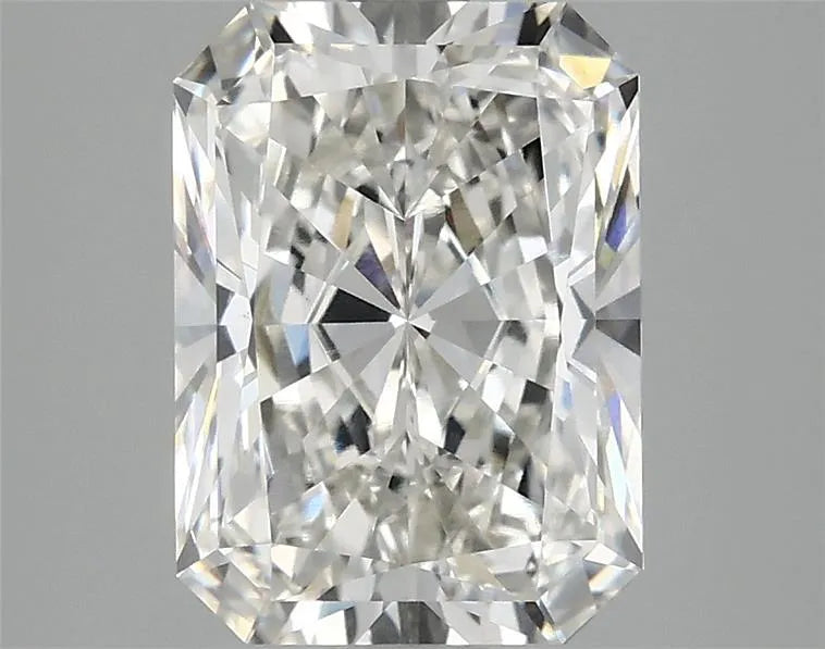 3.03ct Radiant Lab Grown Diamond (Colour G, Clarity VS1, IGI Certified)
