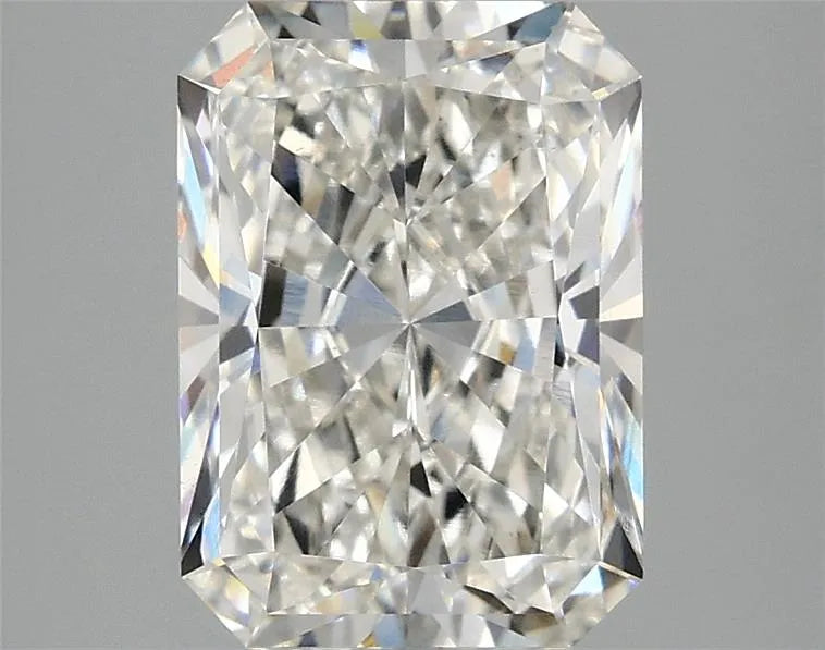 3.04ct Radiant Lab Grown Diamond (Colour G, Clarity VS1, IGI Certified)