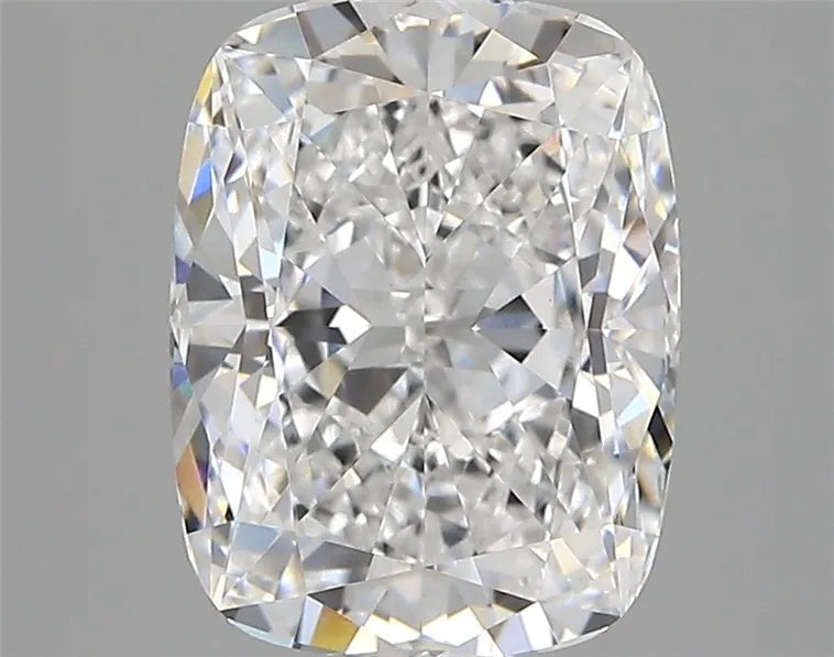 3.39ct Cushion modified Lab Grown Diamond (Colour D, Clarity VVS2, IGI Certified)