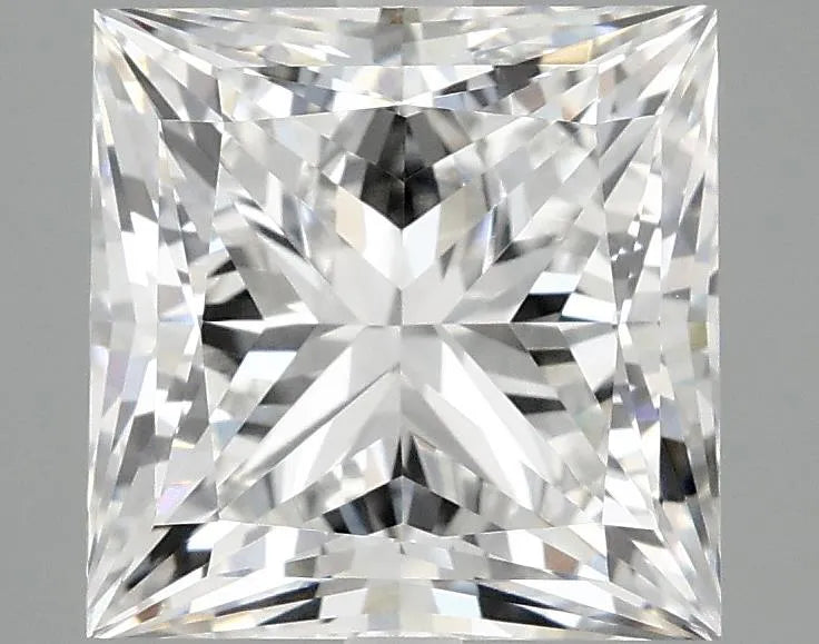 3.95ct Princess Lab Grown Diamond (Colour F, Clarity VVS2, IGI Certified)