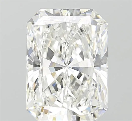 4.05ct Radiant Lab Grown Diamond (Colour E, Clarity VVS2, IGI Certified)