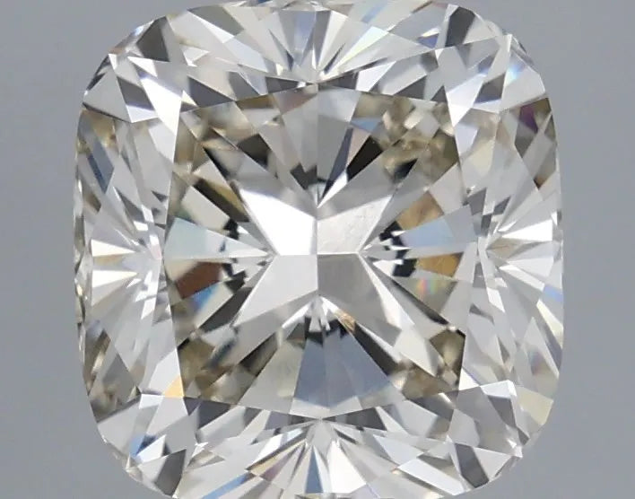 4.07ct Cushion modified Lab Grown Diamond (Colour J, Clarity VVS2, IGI Certified)