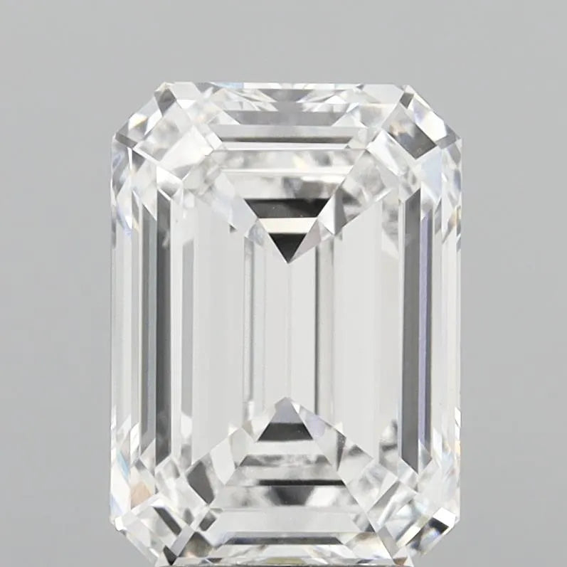 4.10ct Emerald Lab Grown Diamond (Colour E, Clarity VVS2, IGI Certified)