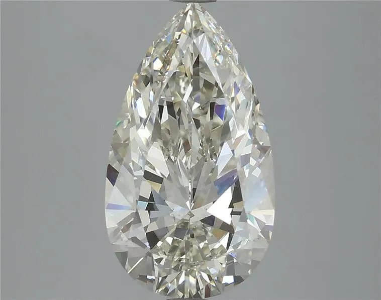 4.15ct Pear Lab Grown Diamond (Colour J, Clarity VS2, IGI Certified)