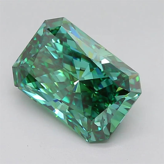7.57ct Radiant Lab Grown Diamond (Colour Fancy Vivid Green, Clarity VVS2, IGI Certified)